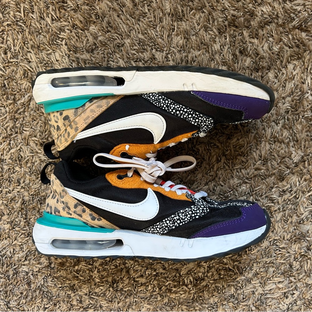 Nike Air Max Dawn SE - Picture 7 of 13